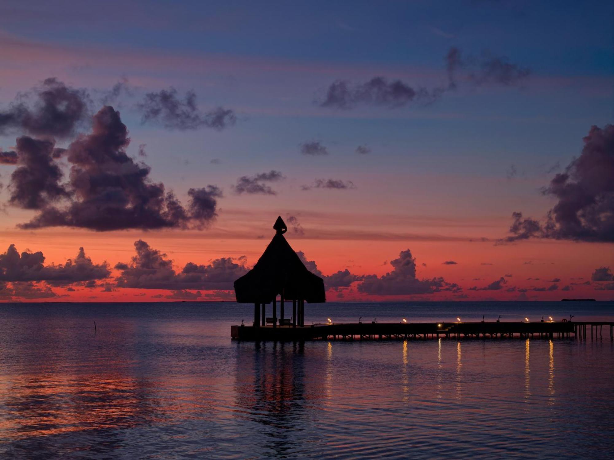 Canareef Resort Maldives Меедхоо Экстерьер фото