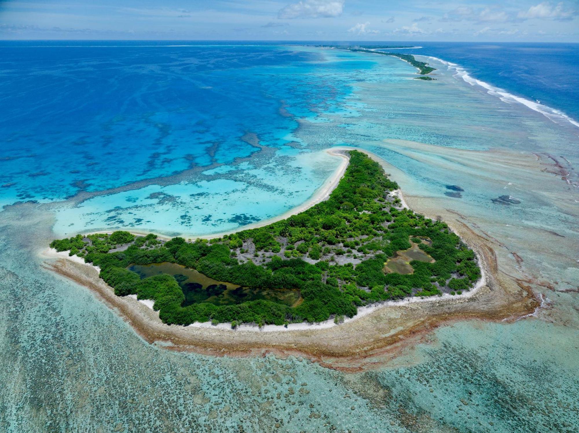 Canareef Resort Maldives Меедхоо Экстерьер фото